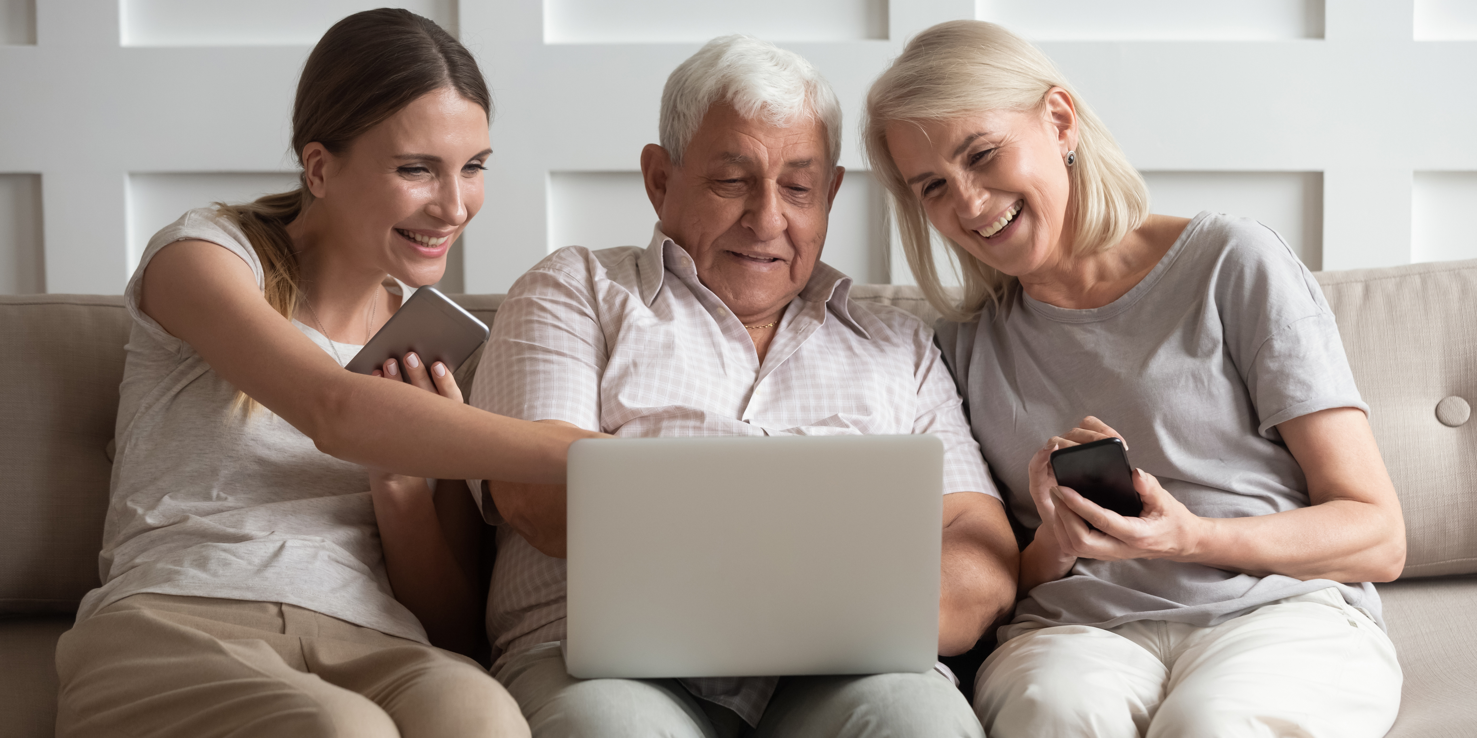 Caring for Aging Parents: A Financial Prep Checklist